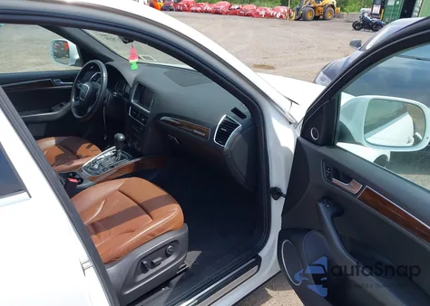 2010 Audi Q5 3.2 Premium from USA, damaged, VIN WA1LKAFP4AA113036